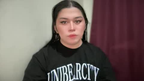 yoursexytowngirl online show from April 10, 8:02 pm