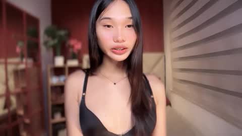 yoursluttyashxx online show from May 9, 4:35 pm