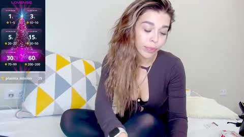 yoursoul_mila online show from December 16, 11:12 am