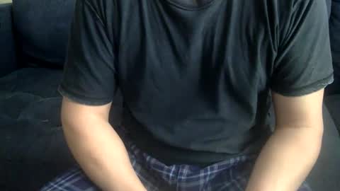 yque online show from February 22, 9:59 pm