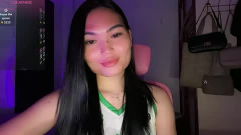 yrdrmgrl_jennie26 online show from February 27, 4:54 pm