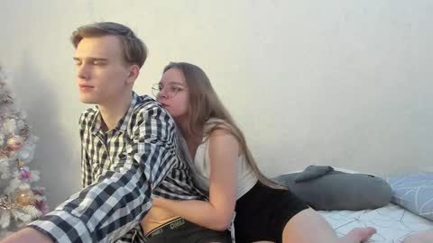 Yue Lang and Samm online show from February 16, 8:00 pm