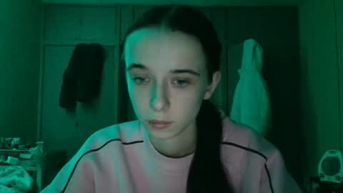 Yuliia online show from November 30, 4:03 pm