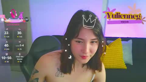 Yulienne online show from February 11, 10:57 pm