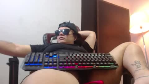 Snowflake online show from November 10, 9:12 am