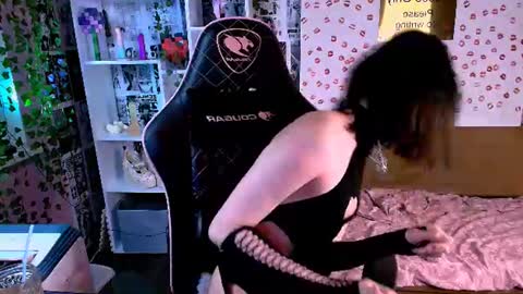 Yumeliko online show from July 26, 8:17 pm