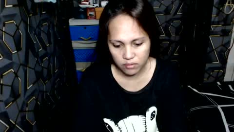 yumi online show from July 17, 1:57 pm