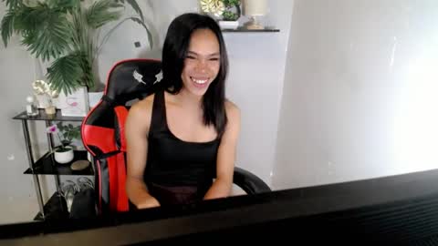 CALL ME YUMLEXX online show from July 8, 12:52 pm
