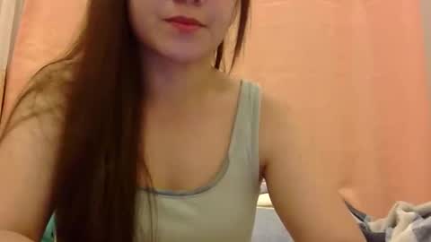 yummyclaya online show from November 30, 11:50 am