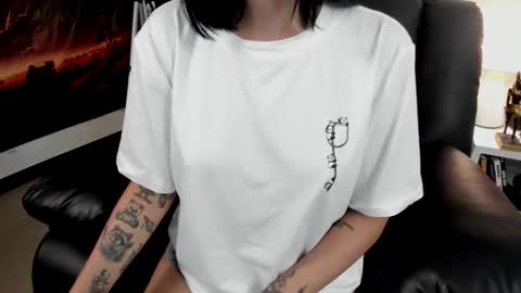 Yuna online show from April 23, 4:52 pm