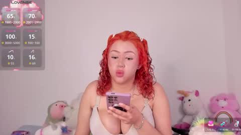 Snapshot of yunahott_ chatting on October 12, 7:01 am yunahott_ online show from October 12, 7:01 am