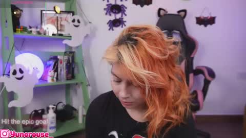 yunorose_ online show from November 1, 3:49 am