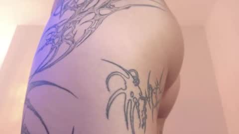 Hi My name Yuriko online show from March 20, 9:25 am