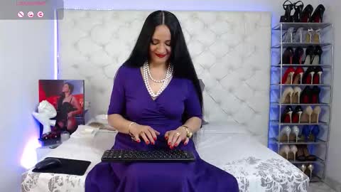    2  online show from October 17, 3:21 am