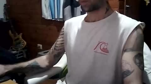 Yuumi online show from April 16, 5:18 am