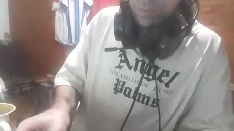 Yuumi online show from May 25, 7:36 am