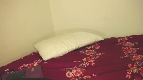 Yuya online show from December 4, 11:41 pm