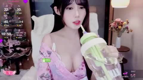 yuyouwei online show from March 22, 12:53 pm