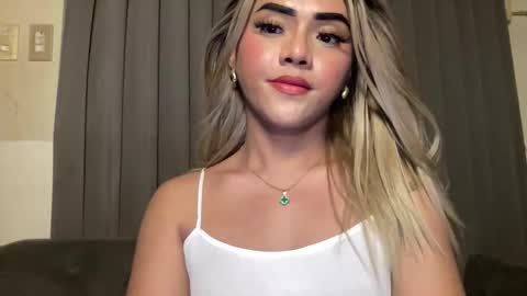 Miss Cali online show from June 4, 6:36 pm