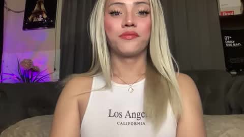 Miss Cali online show from December 19, 12:17 am