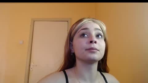 yzza_suave online show from March 9, 1:26 pm