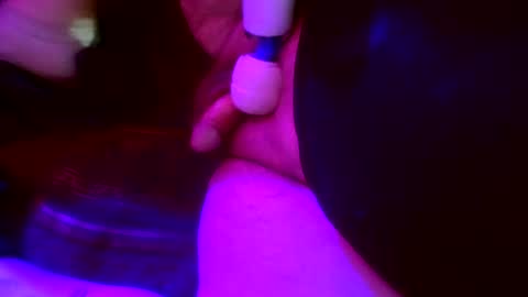 Snapshot of z0rl0c chatting on October 20, 5:12 am Z0RL0C online show from October 20, 5:12 am