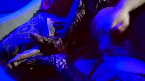 Snapshot of z0rl0c chatting on September 13, 6:49 am Z0RL0C online show from September 13, 6:49 am