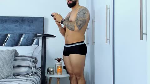 Richard online show from November 18, 1:58 pm