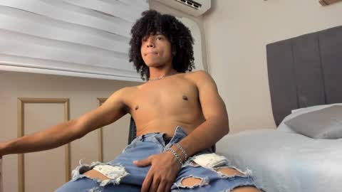 Zack online show from February 20, 8:03 pm