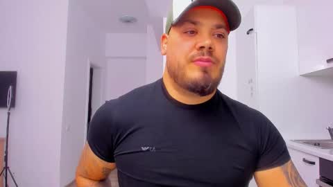 Zack online show from October 25, 10:54 pm