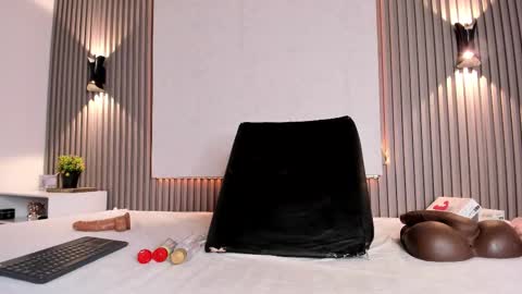 zafira online show from October 2, 1:10 pm