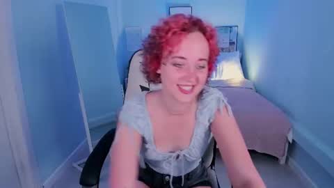 Zafina  Follow me  online show from July 13, 9:35 am