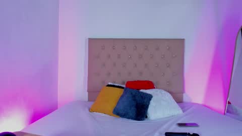 Zafiro Brown online show from September 23, 2:11 pm