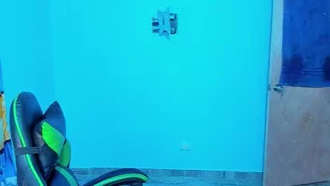 BiG Zafiro online show from February 21, 11:24 am