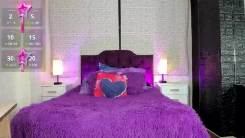 Zamara Kleii online show from October 18, 7:45 am