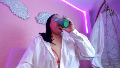 Danna online show from November 21, 3:59 am