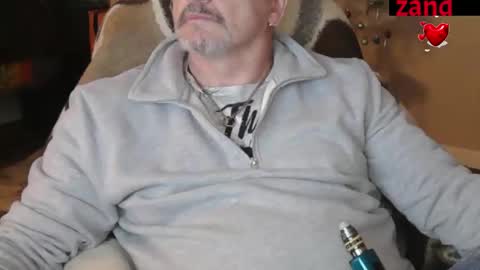 zander007 online show from November 14, 3:36 pm