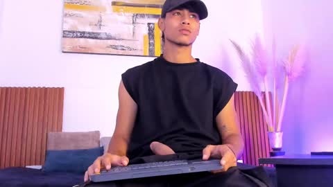 Zander online show from September 13, 1:46 pm