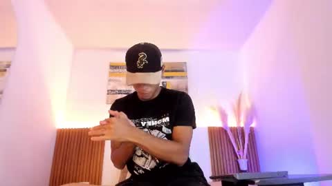 Zander online show from June 23, 1:39 pm