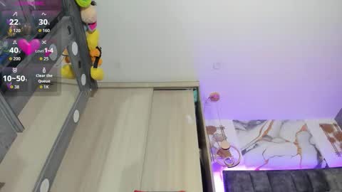 Zandra online show from March 13, 12:52 pm