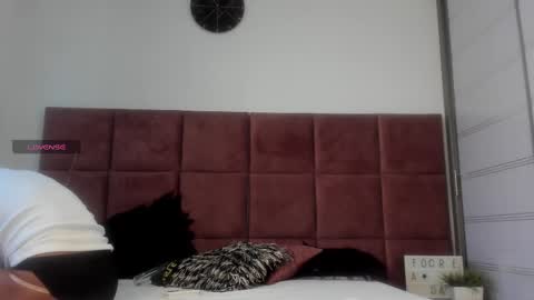 Zane Lux online show from February 28, 8:18 pm