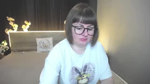 zannadreil online show from April 18, 11:34 am