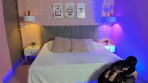 Zara Sweet  online show from September 30, 1:43 pm