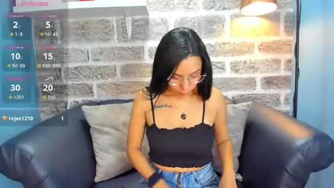  ZARA online show from March 2, 8:07 pm