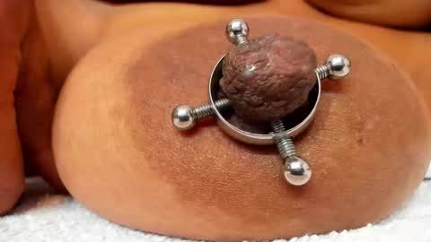 zara lopez online show from December 5, 8:06 pm