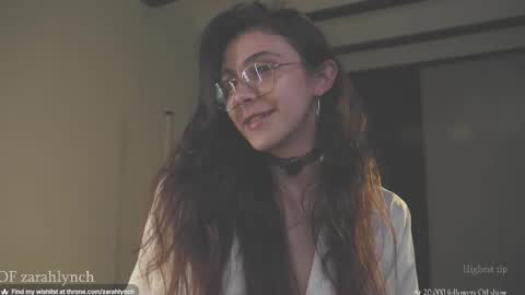 Miss Lynch   Next show  2911 online show from November 24, 2:10 am