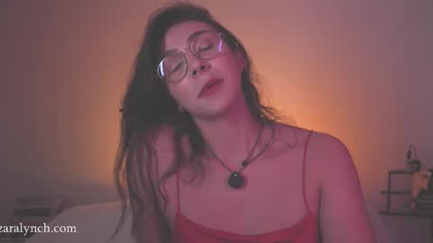 Snapshot of zarahlynch chatting on September 24, 11:00 pm Miss Lynch   Next show  2911 online show from September 24, 11:00 pm