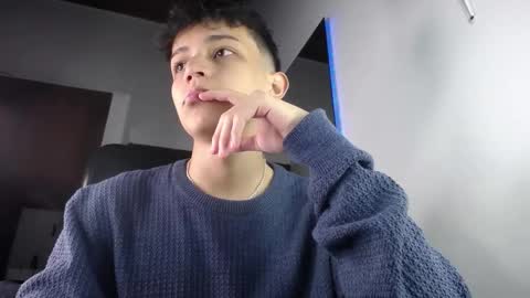 Zarek online show from September 23, 3:33 am