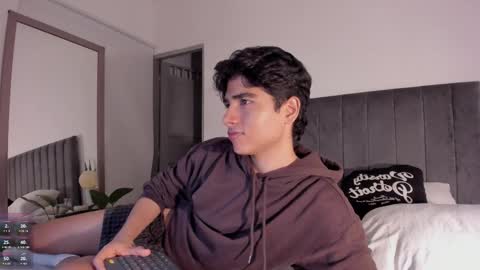 Hii im Zay.                 I save money for education. PVT Open. online show from December 19, 7:15 am