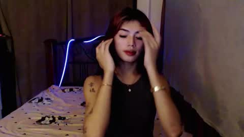 zeah_rev21 online show from March 30, 5:13 pm